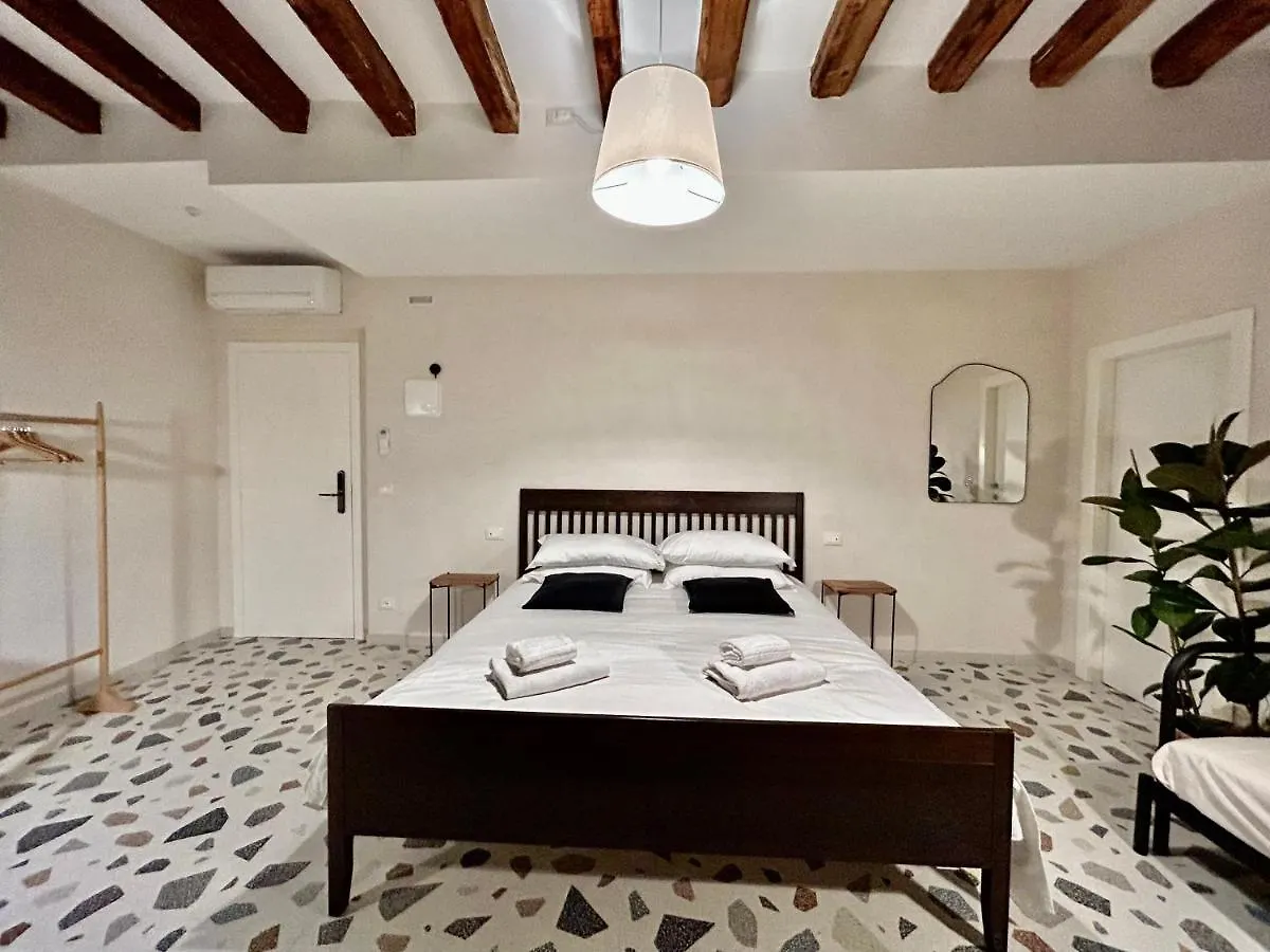 Farini Suites Wi-Fi Venedig